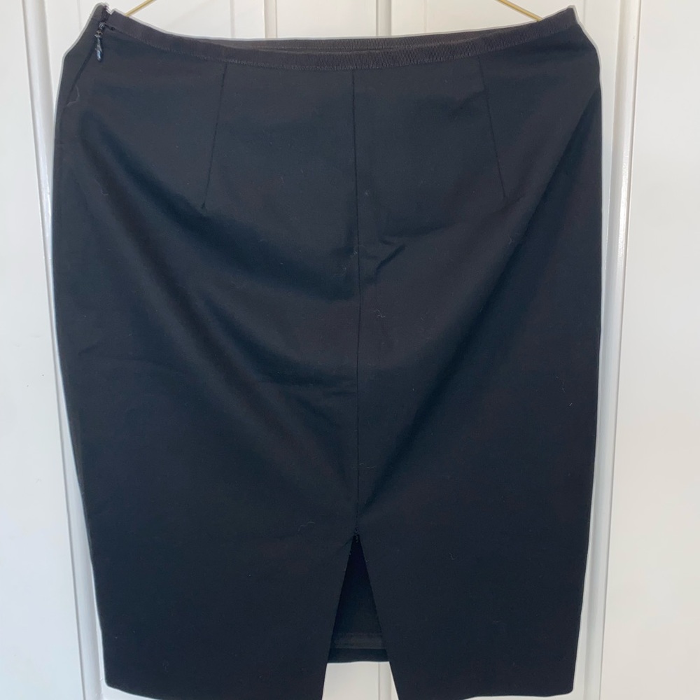 The Limited Classic Black Pencil Skirt